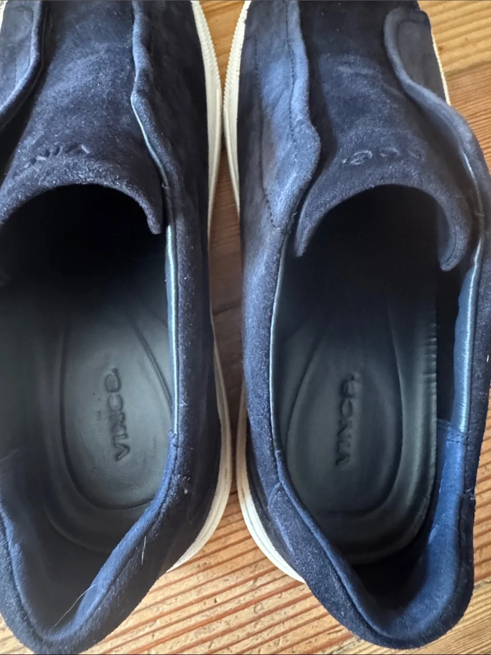 Vince Lakewood deep Navy Suede Sneakers